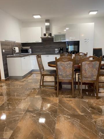 Apartman L. Banjole Esterno foto